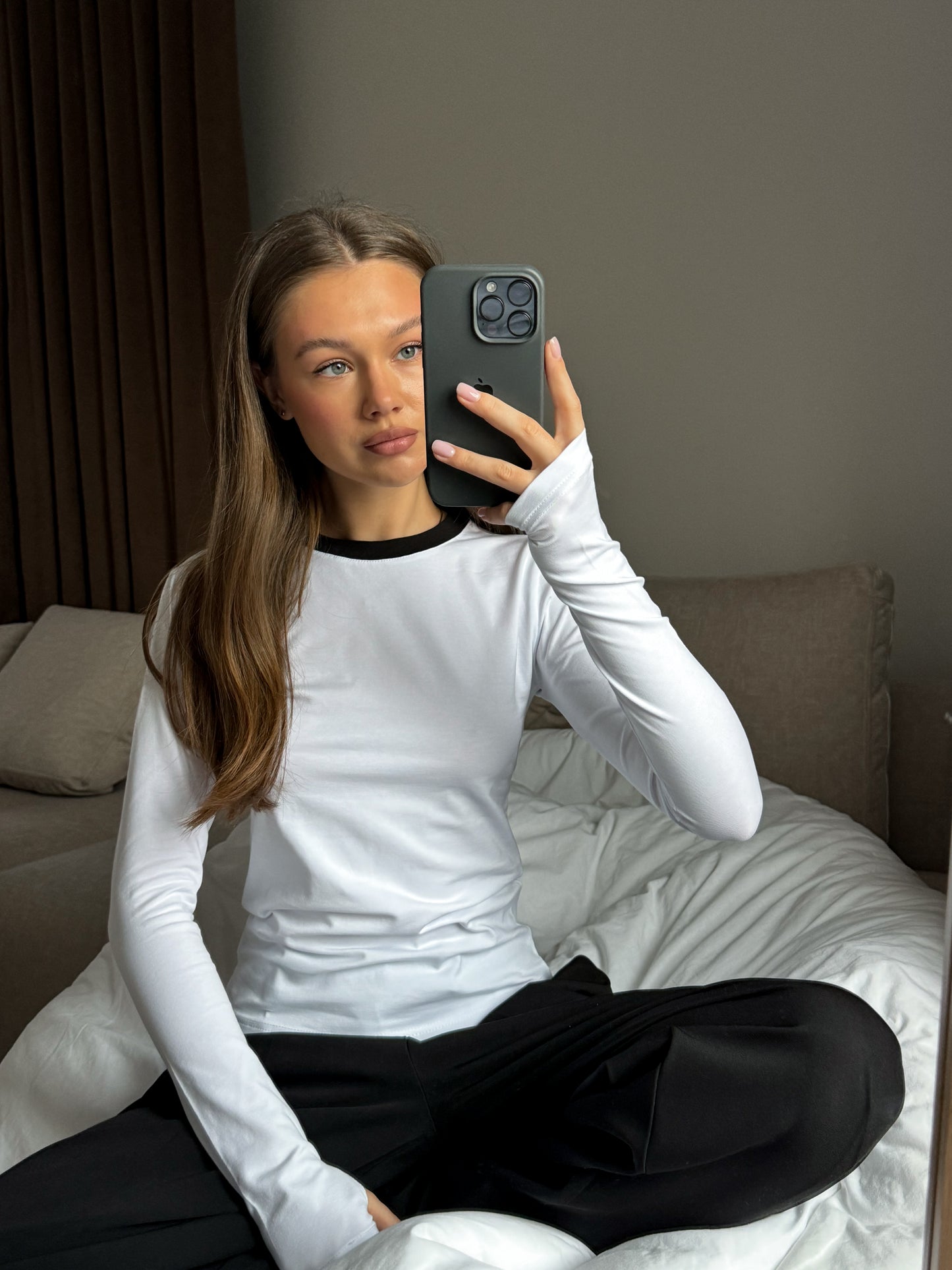 Лонгслів приталений