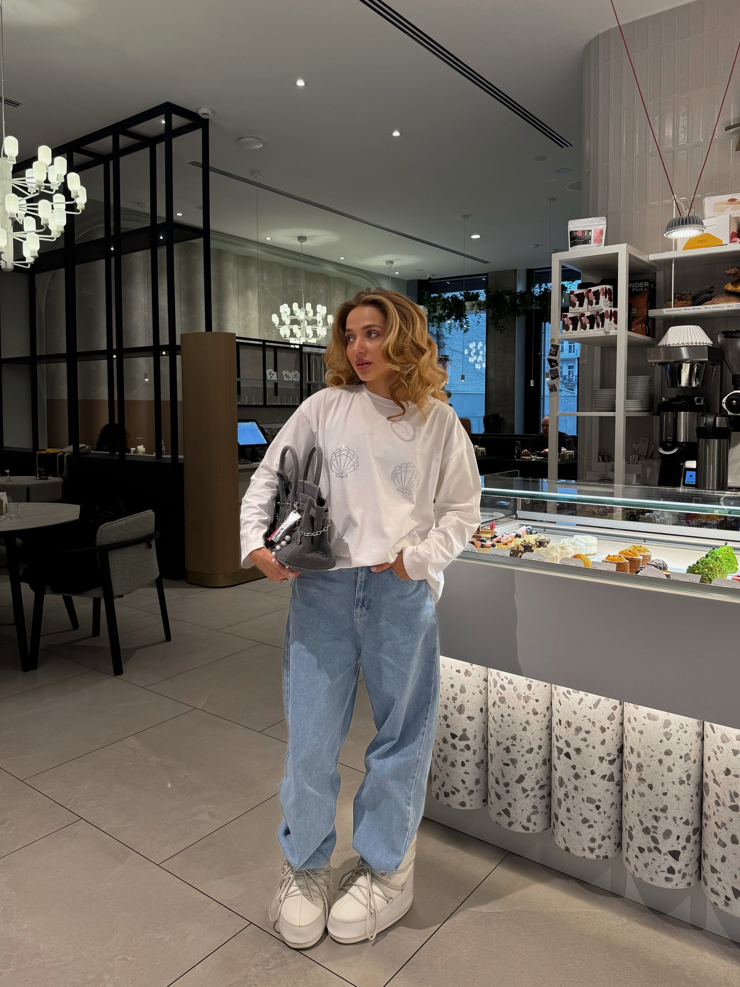 Лонгслів оверсайз мушля