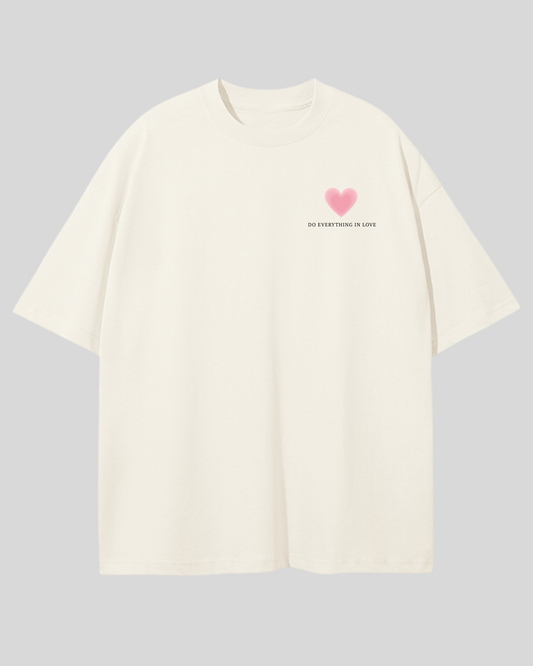 Футболка оверсайз "Do everything in love"