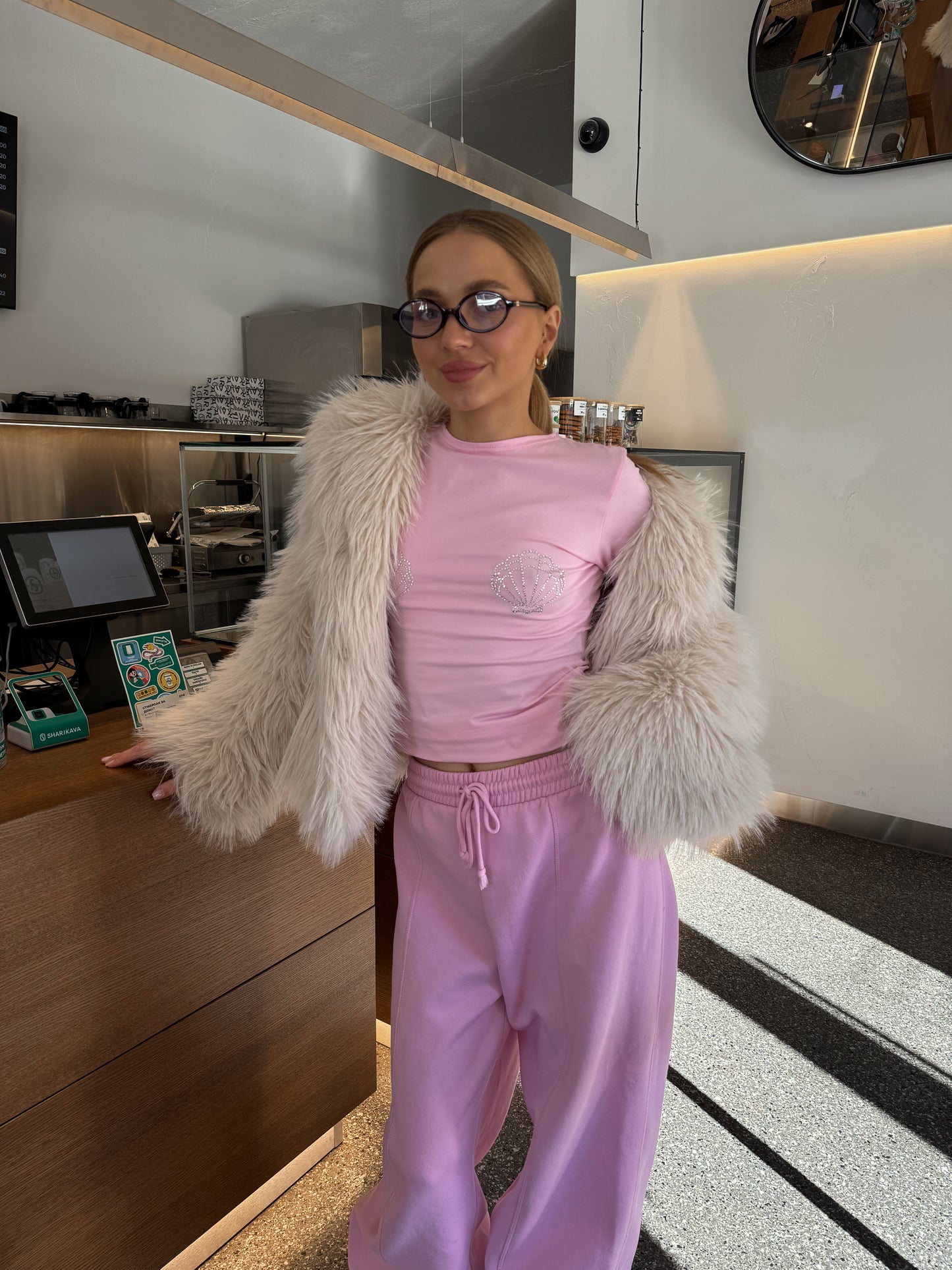 Лонгслів мушля приталений