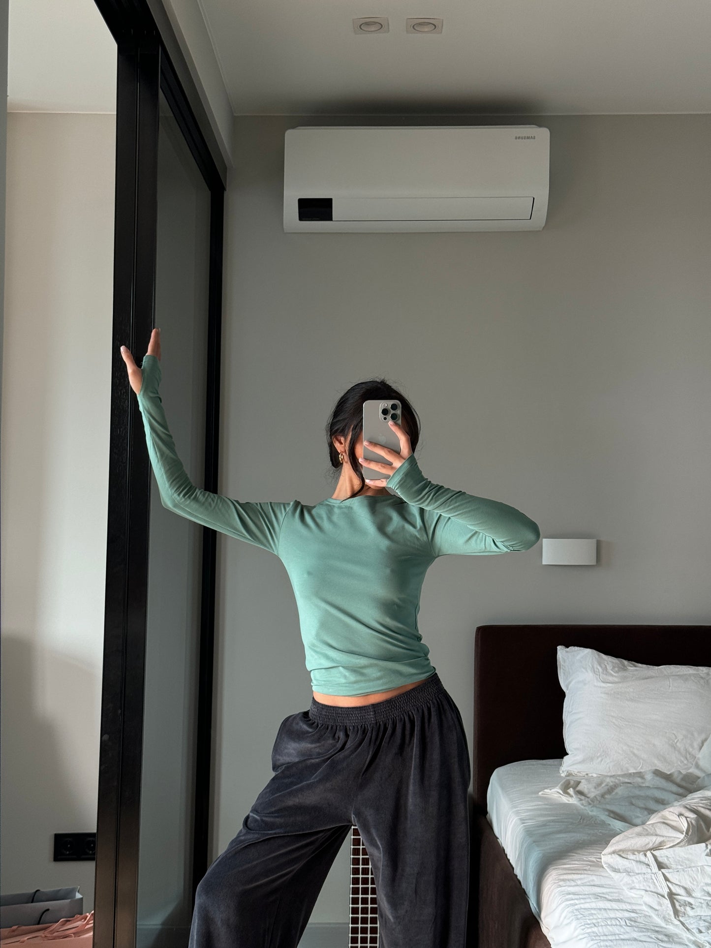 Лонгслів приталений