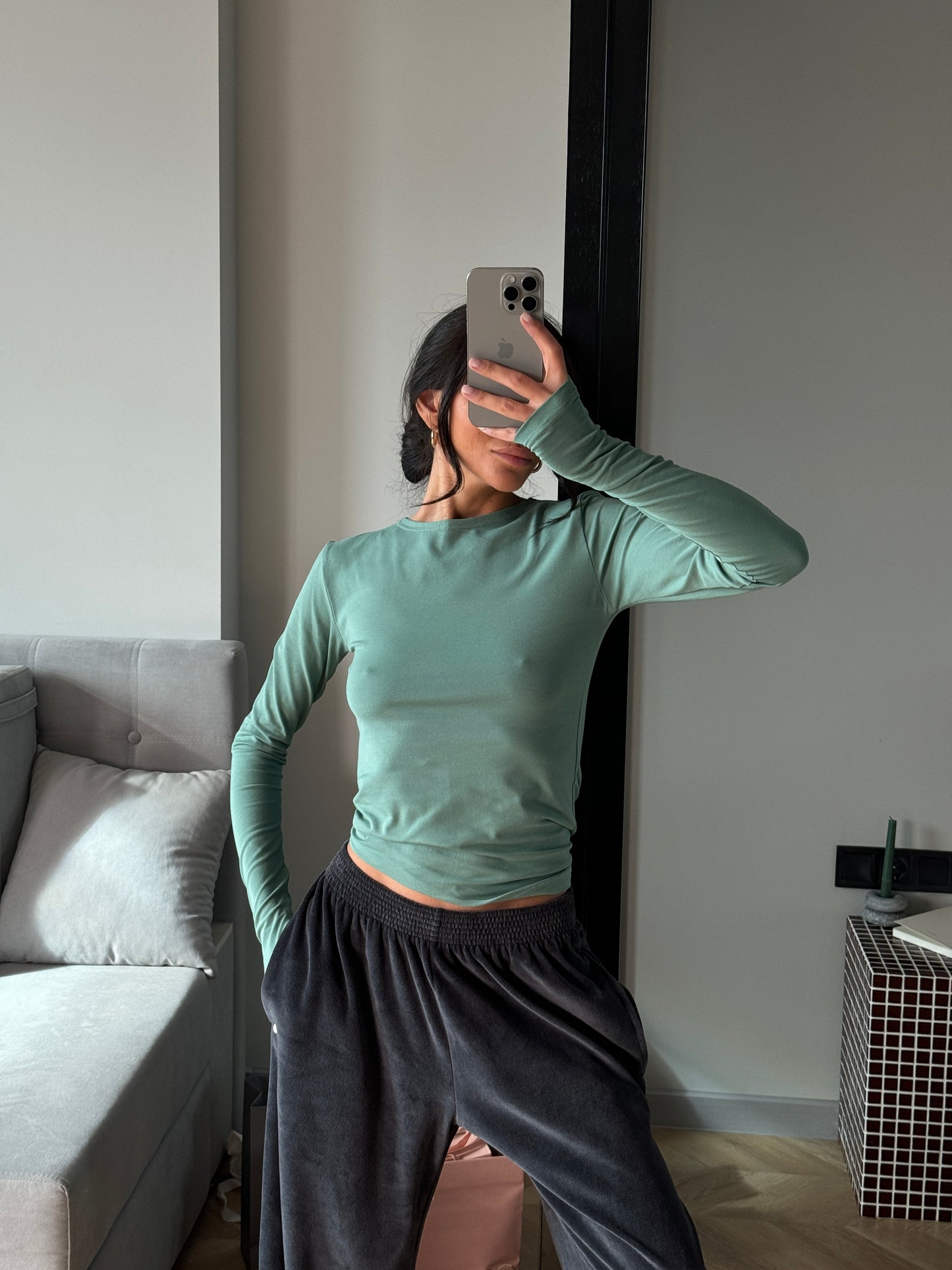 Лонгслів приталений