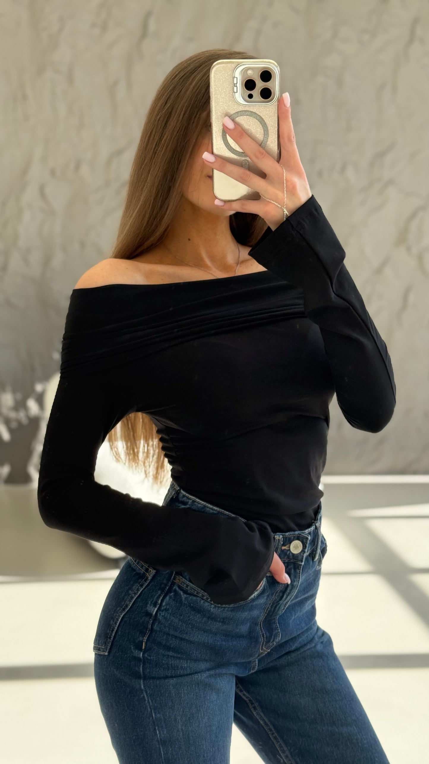 Лонгслів з відкритими плечима