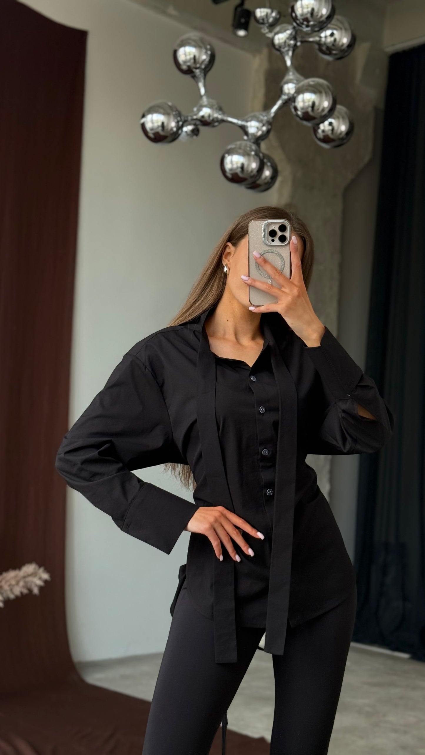 Блуза з зав'язками