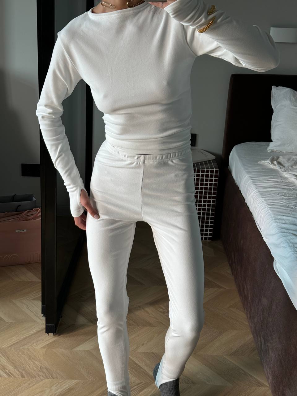 Термолонгслів з мікрофлісу з прорізами для пальчика