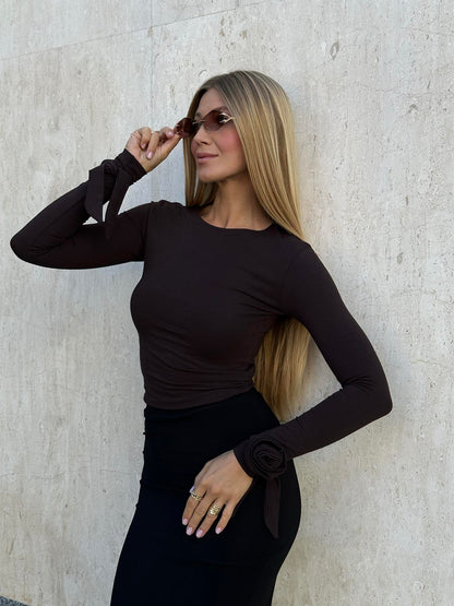 Лонг з трояндами на рукавах шоколад