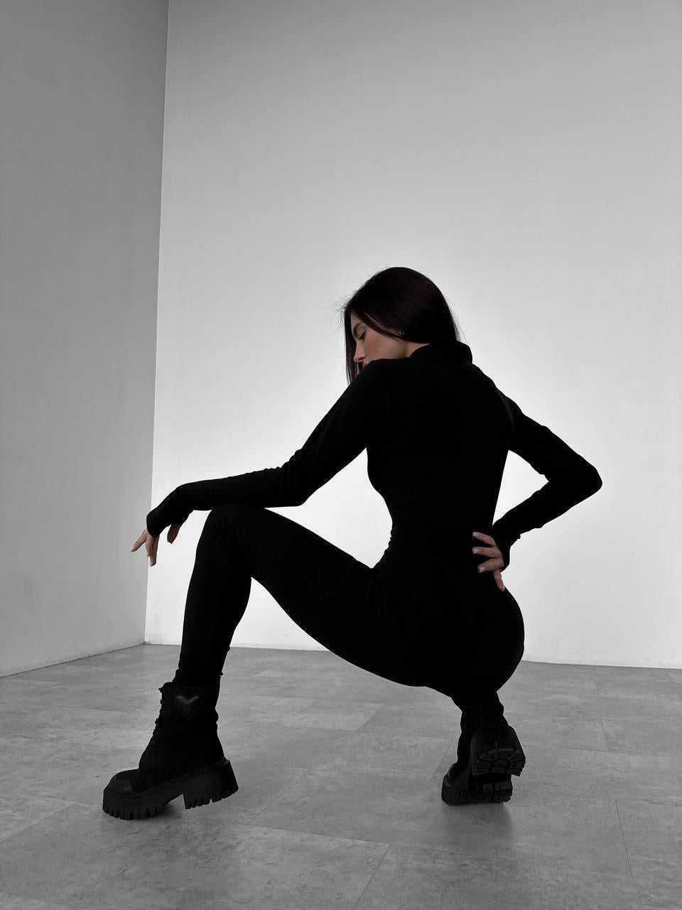 КОМ1 Чорний