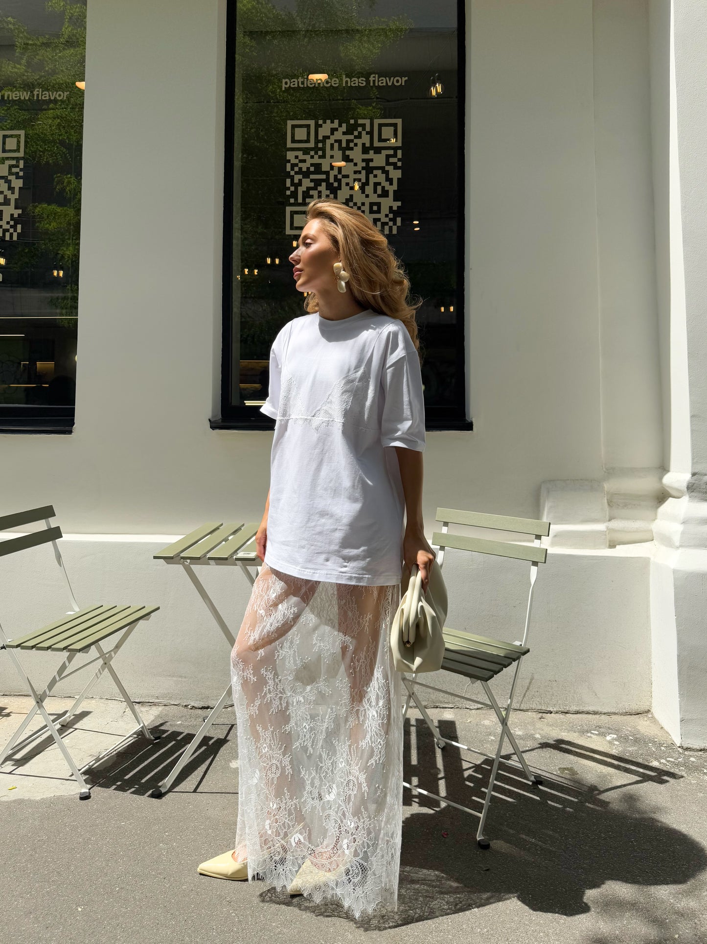 Футболка з мереживним ліфом