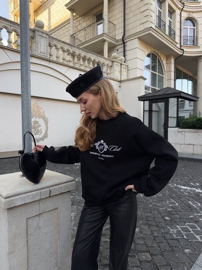 Світшот з вишивкою