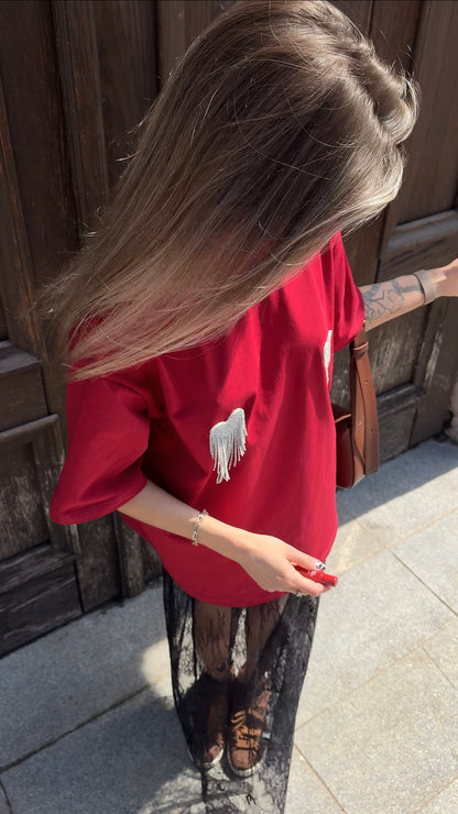 Футболка оверсайз з сердечками з страз