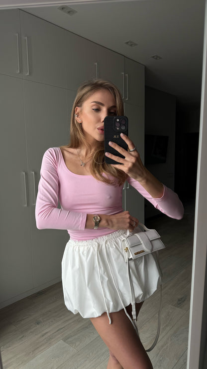 Лонгслів з відкритим декольте