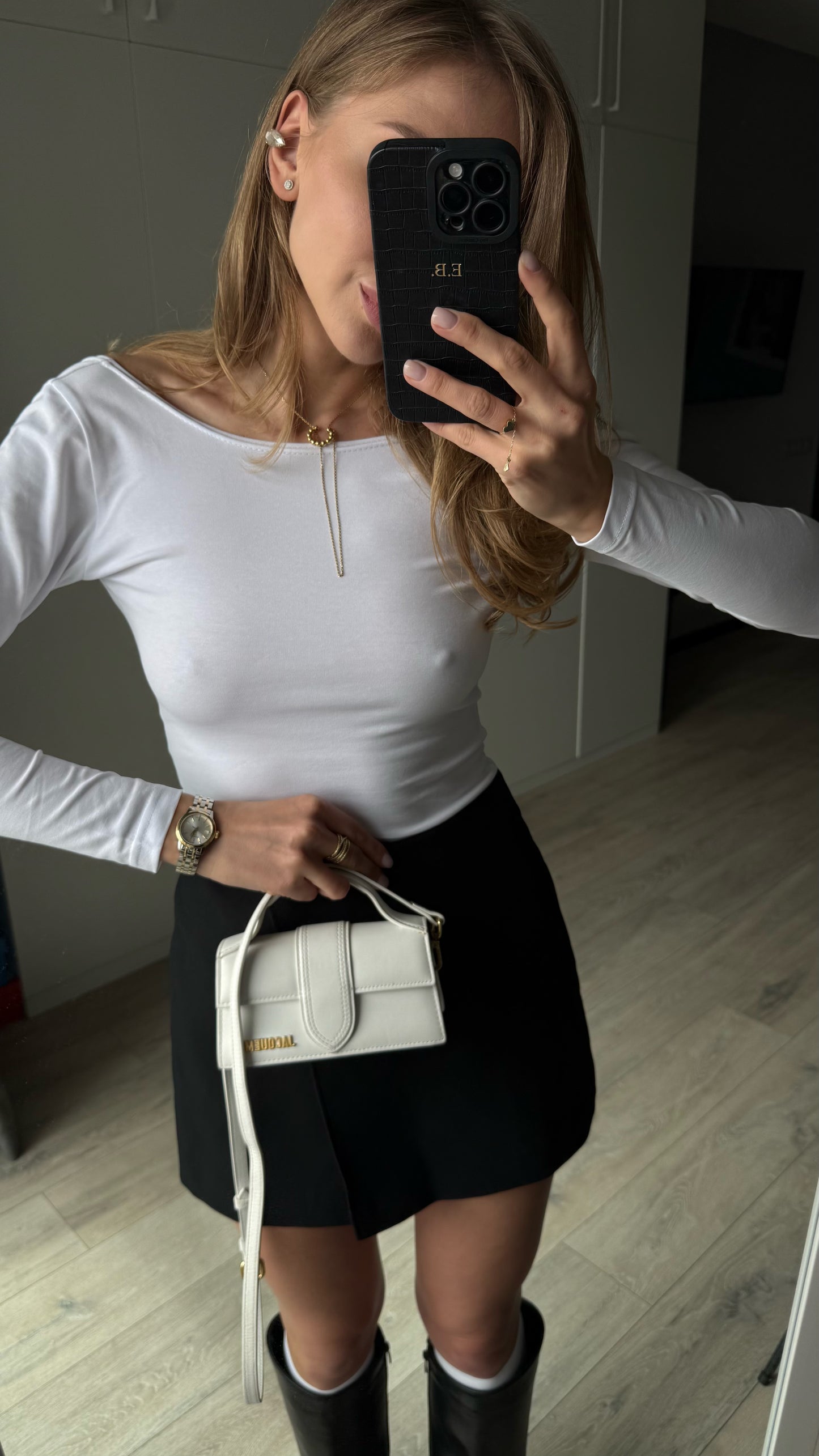 Боді з відкритою спинкою