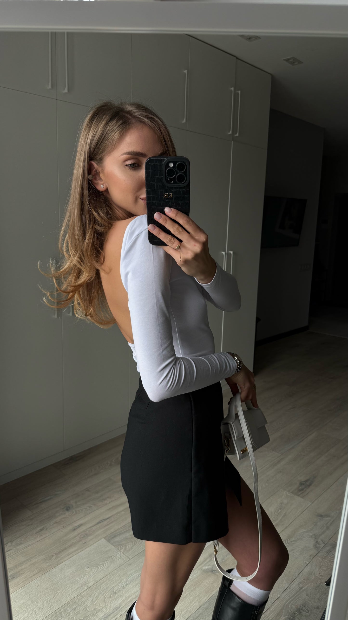 Боді з відкритою спинкою