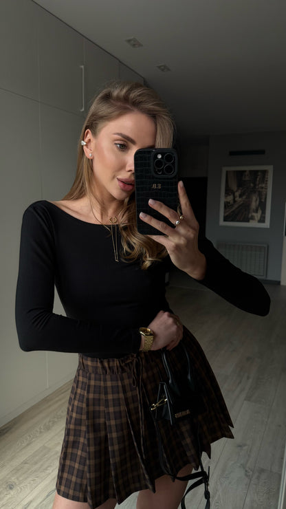 Боді з відкритою спинкою