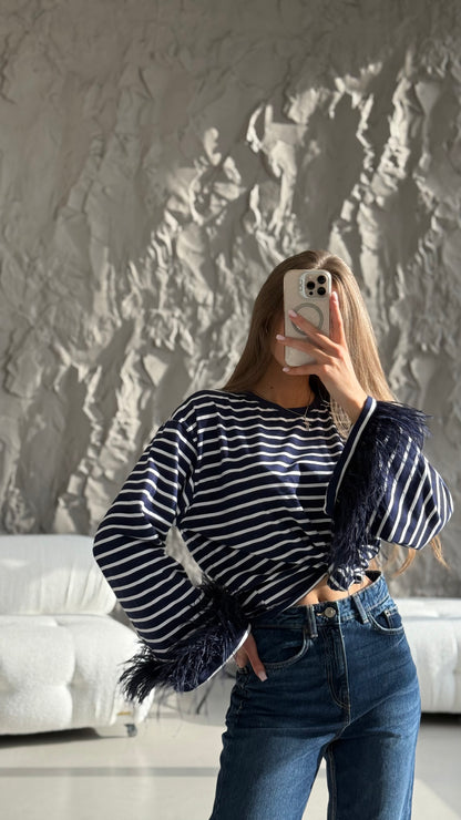 Лонгслів з натуральним страусиним пірʼям