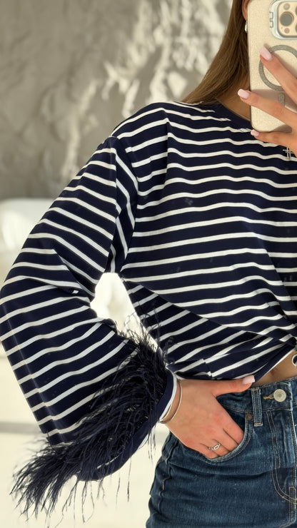 Лонгслів з натуральним страусиним пірʼям