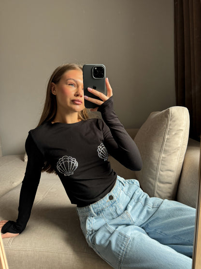 Лонгслів мушля приталений