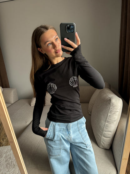 Лонгслів мушля приталений