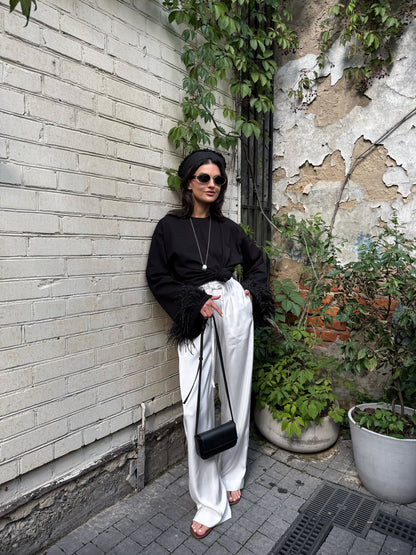 Лонгслів з натуральним страусиним пірʼям