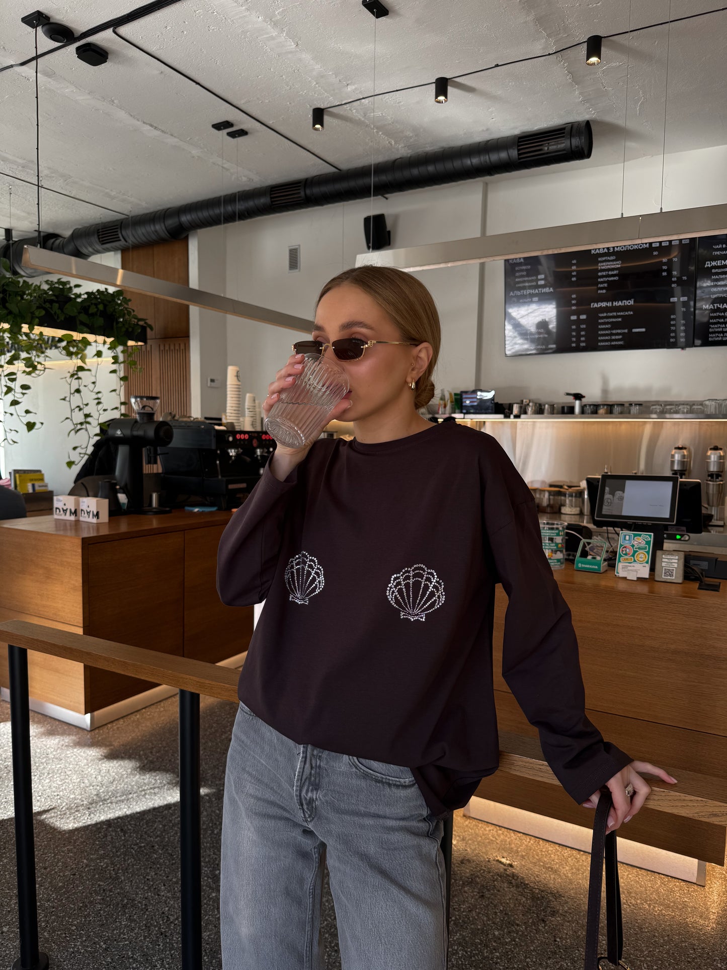 Лонгслів оверсайз мушля