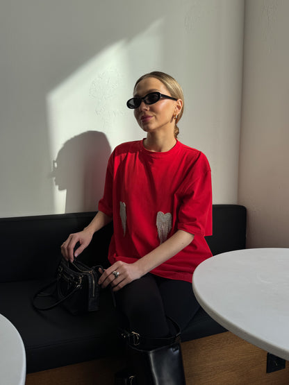 Футболка оверсайз з сердечками з страз