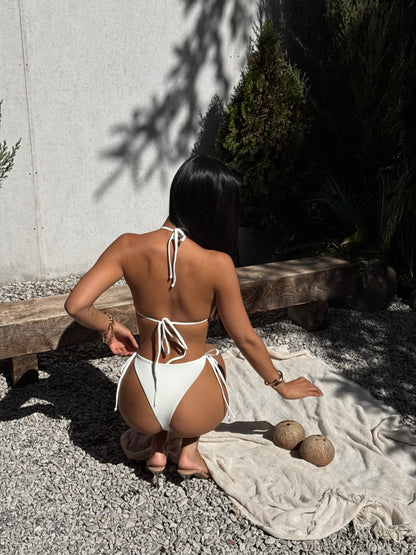 Купальник на завʼязках