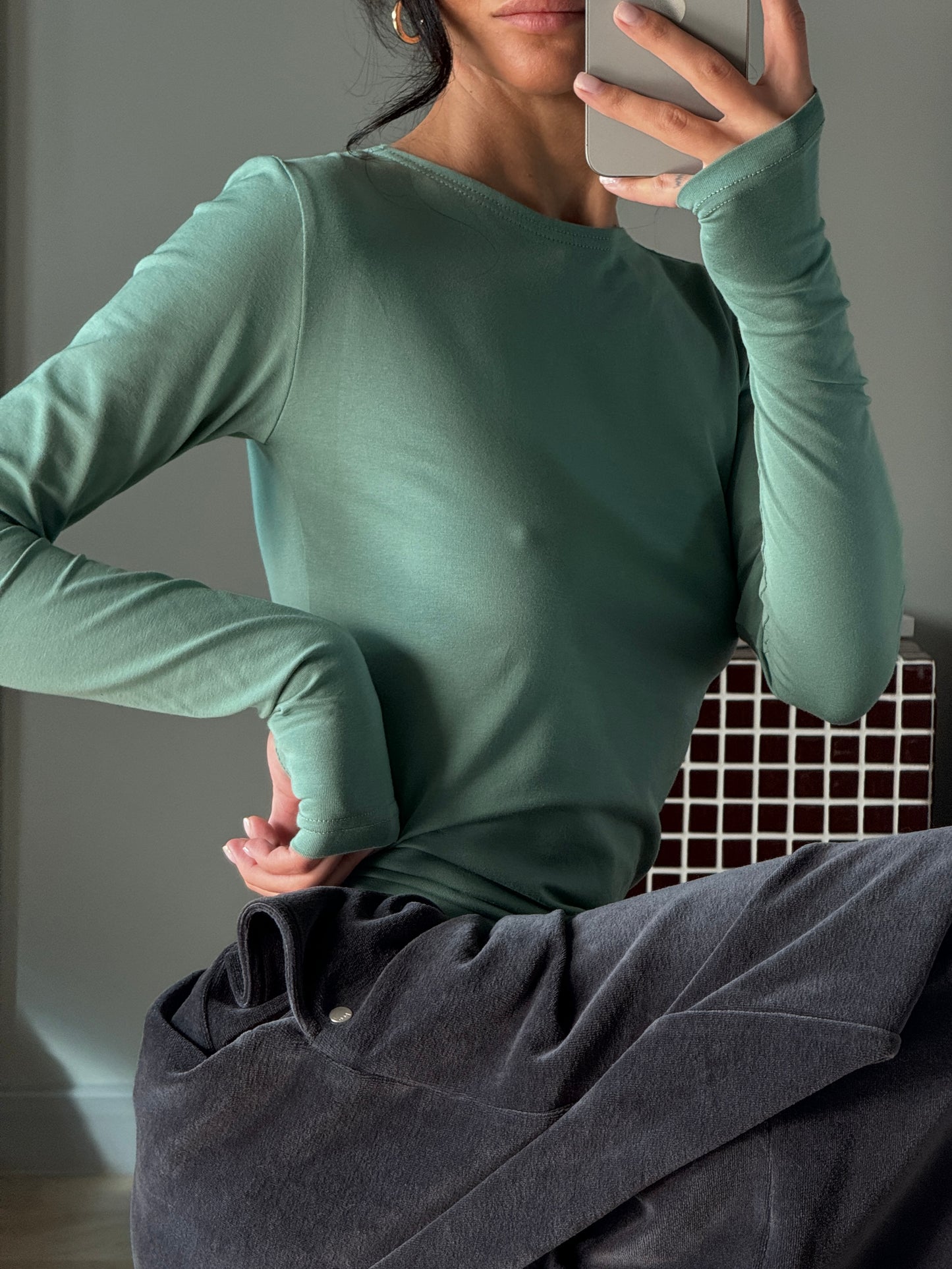 Лонгслів приталений