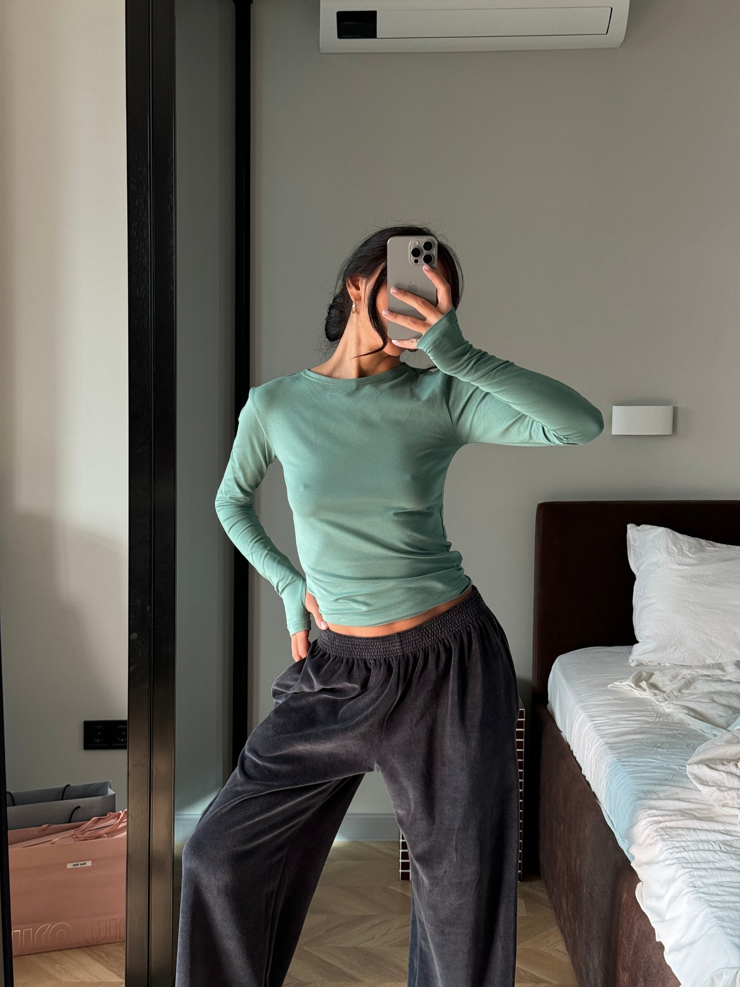 Лонгслів приталений