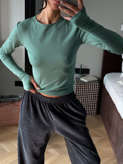 Лонгслів приталений