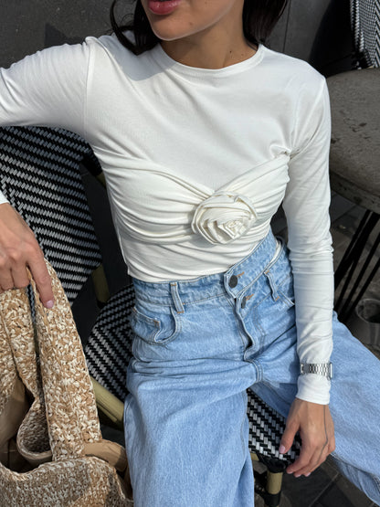 Лонгслів з трояндою на грудях