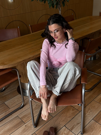 Лонгслів з трояндою на грудях