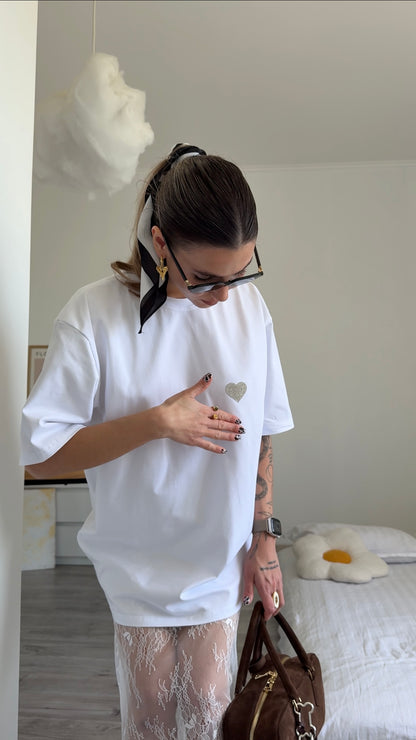 Футболка з одним серденьком