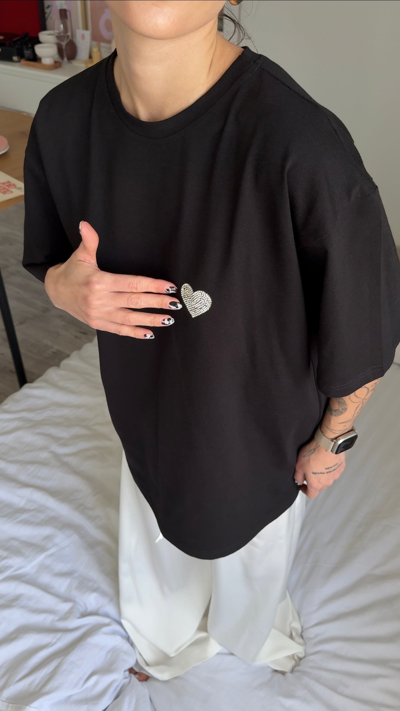 Футболка з одним серденьком