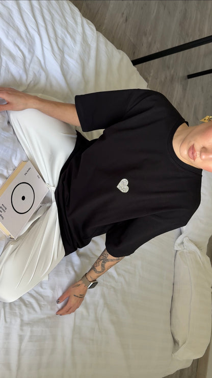 Футболка з одним серденьком