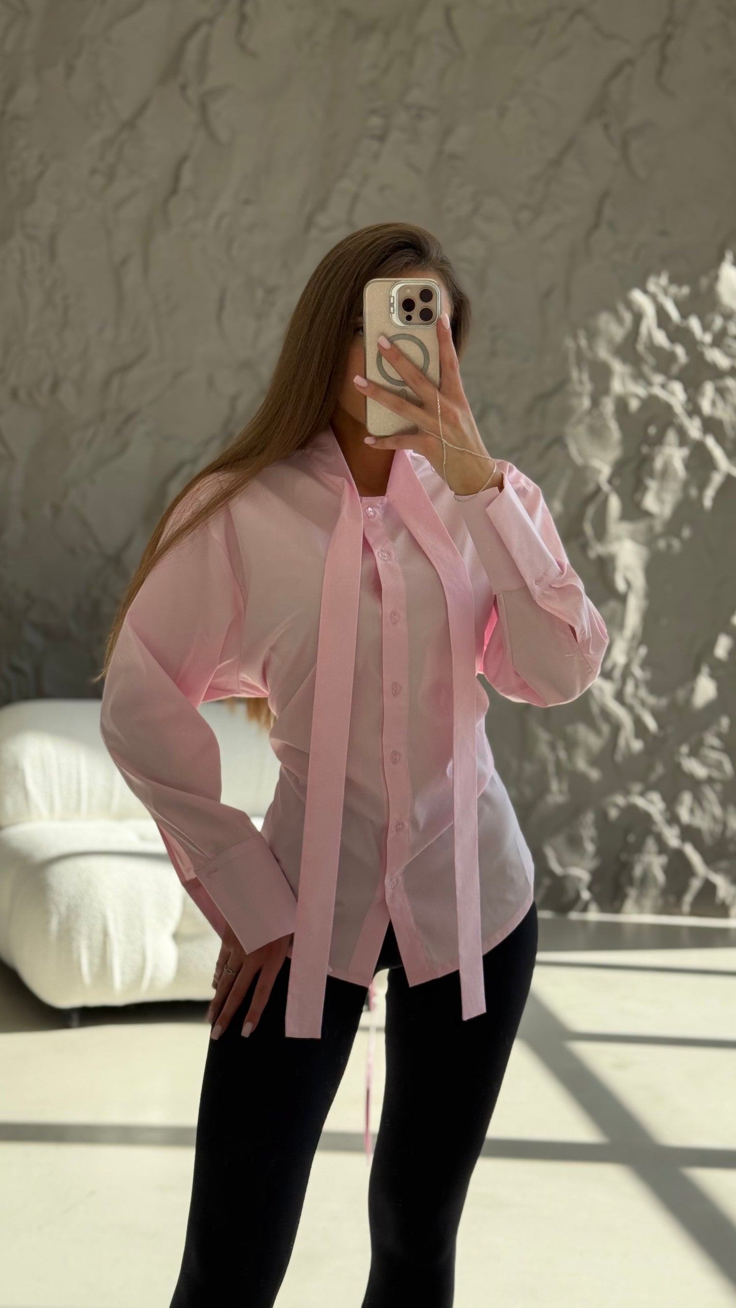 Блуза з зав'язками