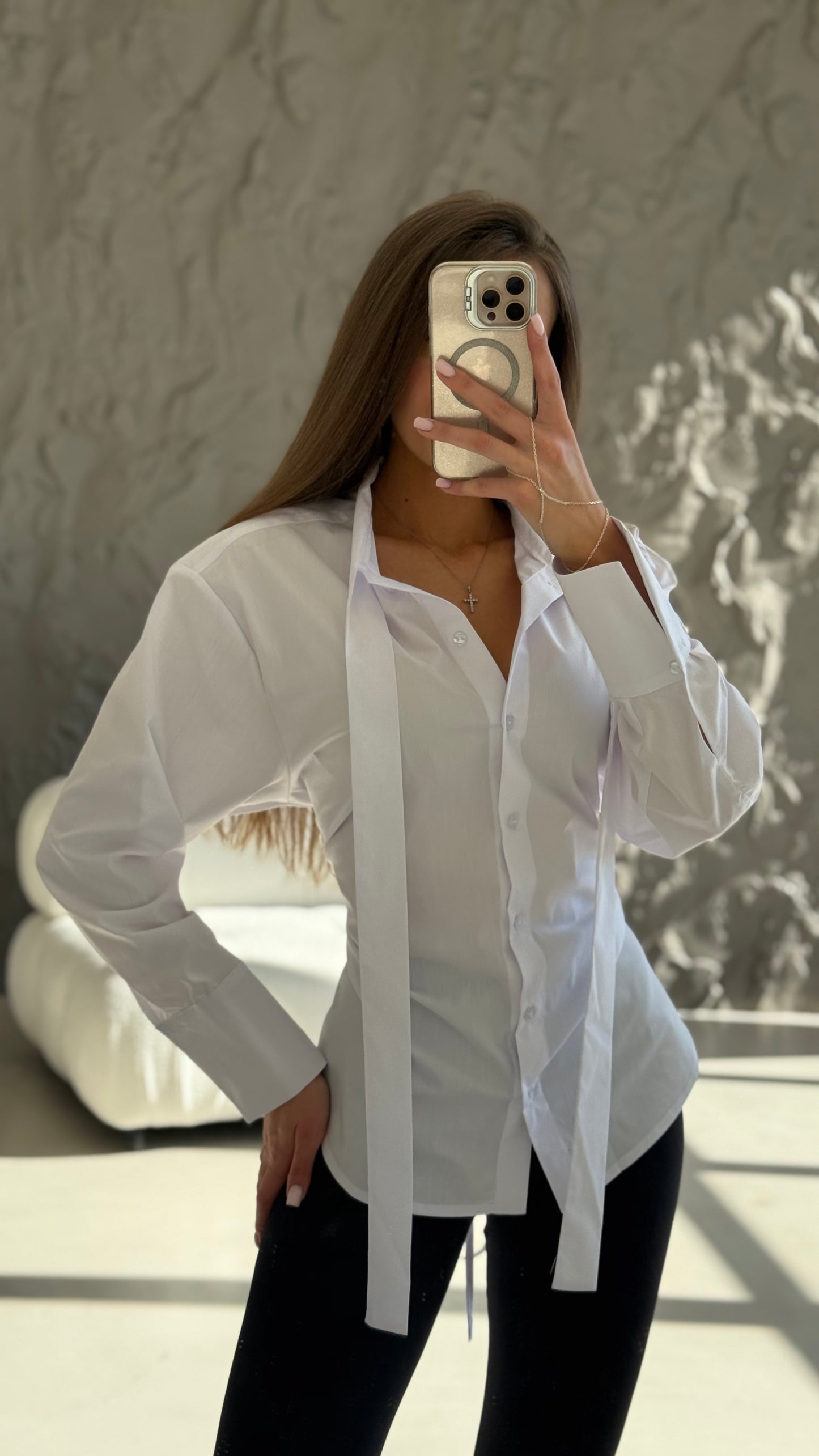 Блуза з зав'язками