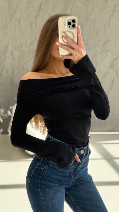 Лонгслів з відкритими плечима