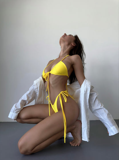 Купальник на завʼязках