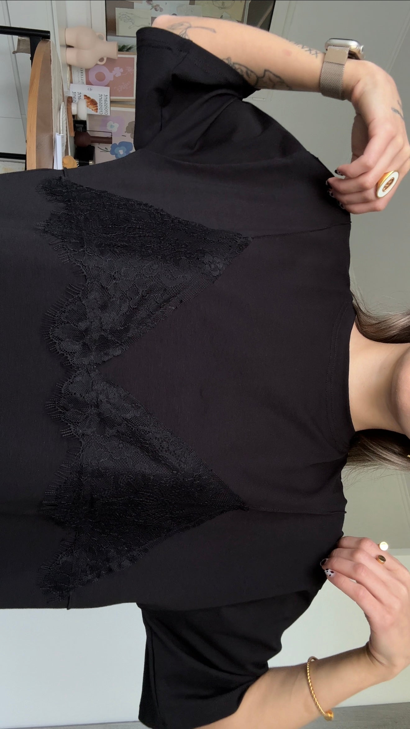 Футболка з мереживним ліфом