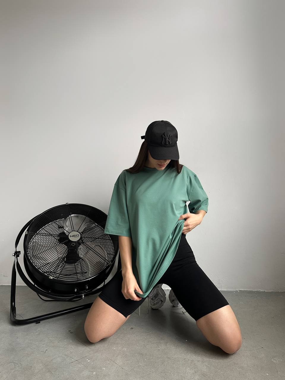 Футболка "Essentials"