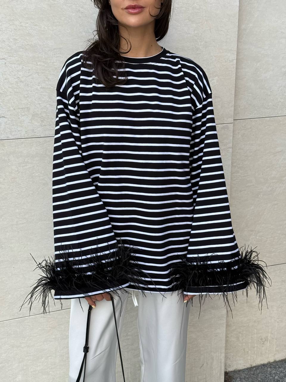 Лонгслів з натуральним страусиним пірʼям